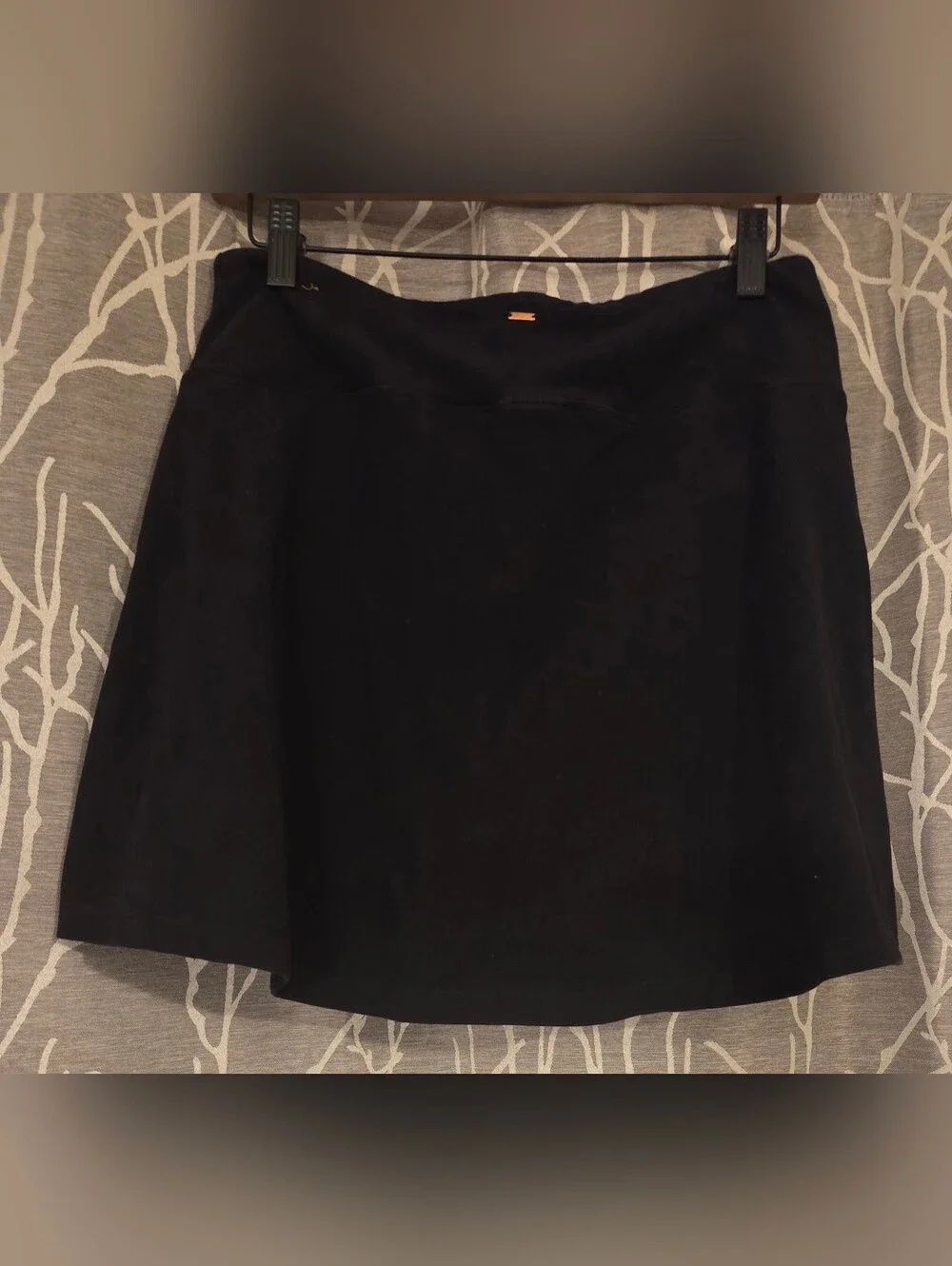 PINK Victoria's Secret Black Flared Skort. Size L